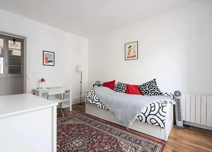 شقة Guestready - Beau Sejour Pres Du Buttes-chaumont باريس